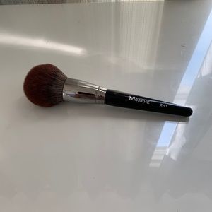Round Deluxe Powder Brush